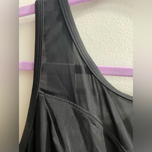 Black swimdress - Picture 4 of 16